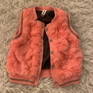Girl’s Cozy Vest 12-18 months